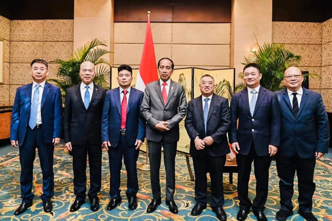 印尼总统商务圆桌会议在成都召开，BetVictor苇德股份董事长邓伟明受邀参会并发言